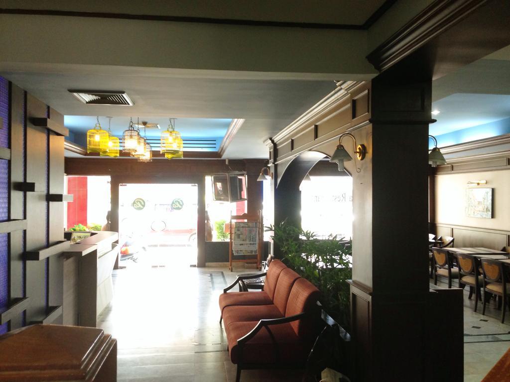Hotel Rattana Mansion Phuket Exterior foto
